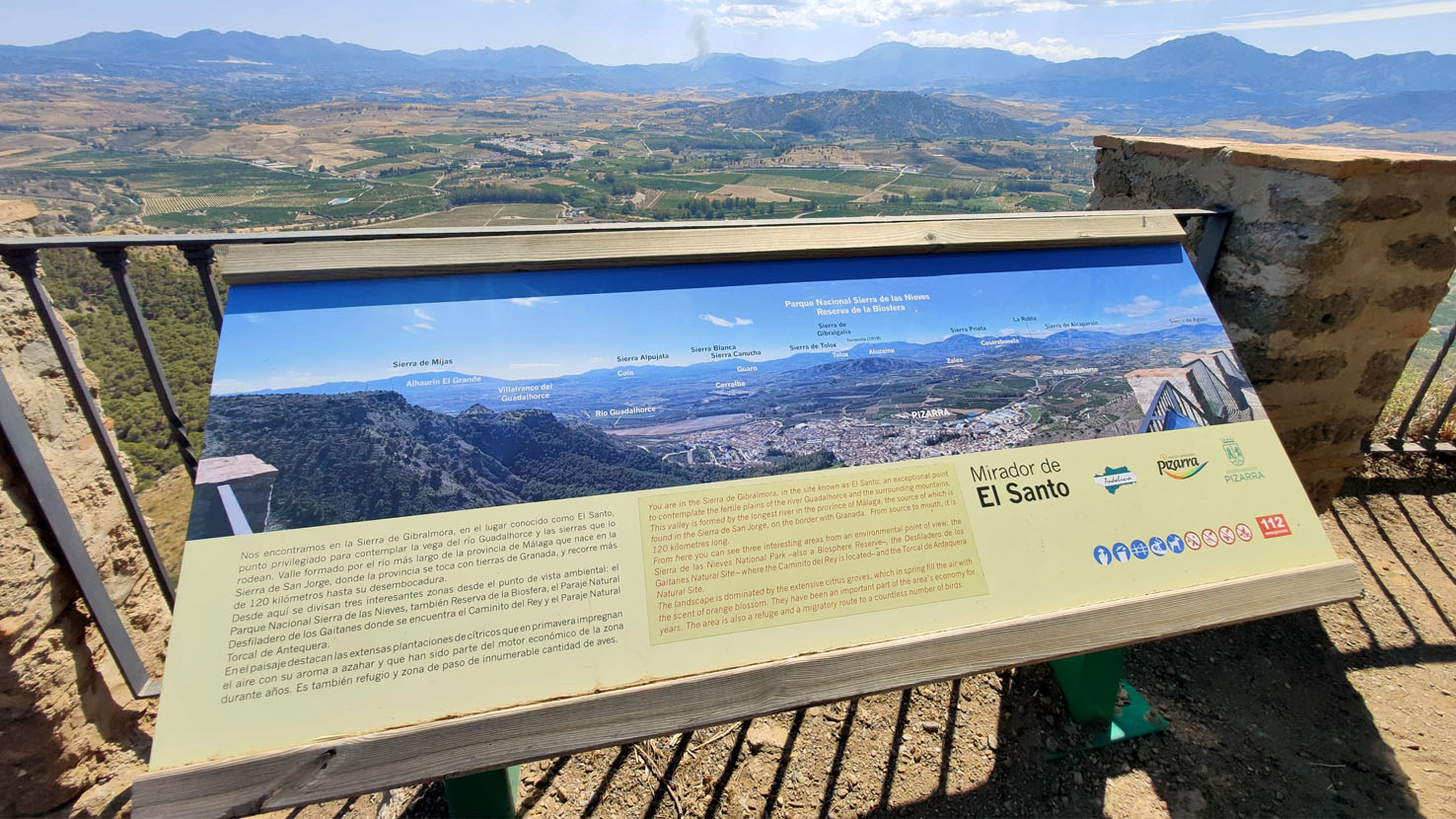 Vistas desde el Mirador del Santo en Pizarra.